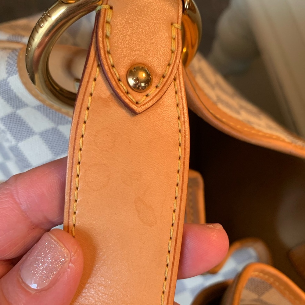 Louis Vuitton Galliera GM Azur - Picture 16 of 17